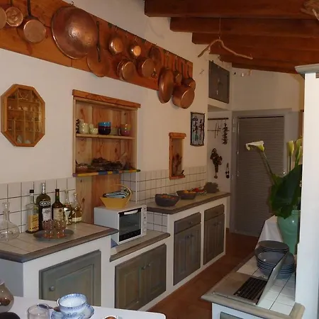 Les De La Bastidette Hébergement de vacances Saint-Martin-de-Boubaux